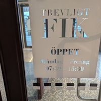 entrance at Trevligt Fik in Borlange