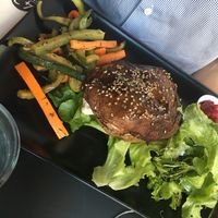 Portobello burger at 42 Degrés in Paris