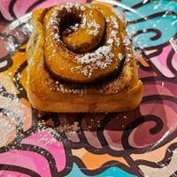 Maple roll at Mr Cinnamon in Naples