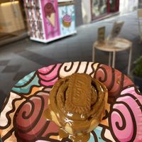 Lotus cinnamon roll   at Mr Cinnamon in Naples