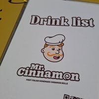  at Mr Cinnamon in Naples