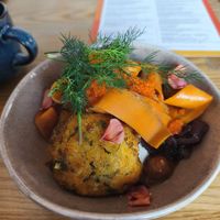 Vegan breakfast - placuszki dyniowo-ziemniaczane at Folgujemy in Wroclaw