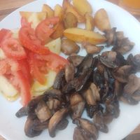 Veggie brunch crunch. at Yanetta in Porto