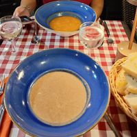 Vegetable soup and bean soup with pasta at Trattoria Da Gigi in Venice