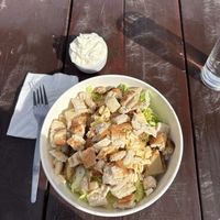 Ensalada cesar  at Gato Negro Vegan in Santiago