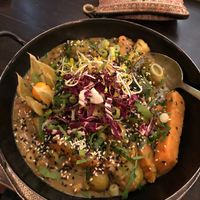 Wintereintopf im Sesamsud at Das Reiskorn in Stuttgart