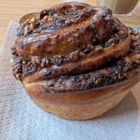 Babka roll at Land & Monkeys - Les Halles in Paris