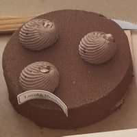 Le gâteau Hazelia at Land & Monkeys - Les Halles in Paris