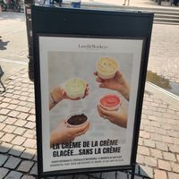 Vegan ice creams at Land & Monkeys - Les Halles in Paris