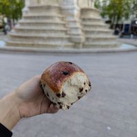 Chocolate brioche at Land & Monkeys - Les Halles in Paris