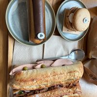 Vegan food at its best at Land & Monkeys - Les Halles in Paris