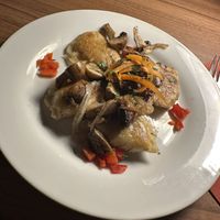 Piroggen mit Zwiebeln und Pilzen (Vorspeise)  at Restaurant Cafe Ringelnatz in Schleswig