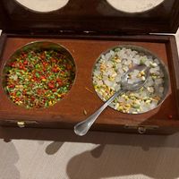 Questi dovrebbero essere fatti con colorante naturale, anche questo non indicato se vegano o meno  at Ristorante Shri Ganesh in Turin