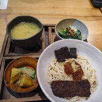 Goodness combo with tomato braised sauce at Sānjīn Zhì Miàn - 三津制麵 | 台中249老宅店 in Taichung