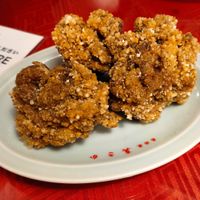 Maitake rebozado (especialidad de la casa) at Vegan Izakaya Masaka (ヴィーガン 居酒屋 真さか)- Kyoto in Kyoto