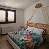  at Rifugio di Miki Pig in Telti