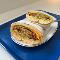 mushroom avocado bagel sandwich at Pureun Deli - 푸른델리 in Seoul