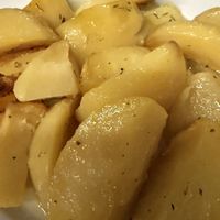 Kartoffeln mit Zitrone   at Konstantinoupolis in Asprovalta