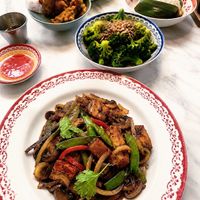 Tempura kale with sweet chilli dip, stir fried broccoli with crispy onions, sticky jasmine rice, and tofu & veg cashew stir fryy  at Rosa's Thai  in Birmingham