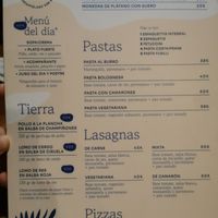 Menu with vegetarian/vegan lasagna and pasta at Múcura Club Hotel in Mucura Island