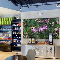 The environment   at ID-eclair in Pasadena