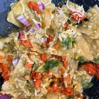 Chilaquiles with vegan chorizo and vegan cheese are delicious👌🏼🤤. Green and red salsa is made without chicken stock. at Suculenta Lunch & Cafe in Juarez
