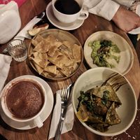 Tamal vegano y guacamole (pedir sin chapulines) at Oaxaca Te Amo in Oaxaca