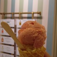 "Époque Tropical" (Caju) e Rosa Damascena (Morango) at Granado Verão in Sao Paulo