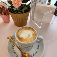 Café con leite de soia at Feitizo de Azúcar in Ribeira