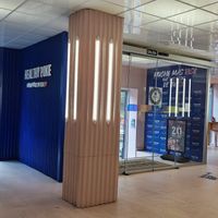 Inside at Healthy Poke in Alicante