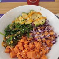 Not salmon gran at Healthy Poke in Alicante