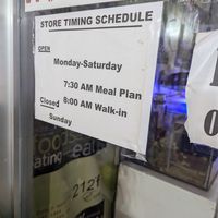 Hours of operation at 212F Eat Right in General Santos