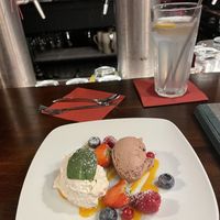 Ich bekam eine leckere Alternative zum Weißbier-Tiramisu  at Bodhi in Munich