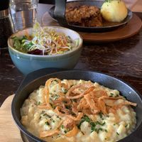 “Kees”spatzn - Käsespatzn with Roast Onions    at Bodhi in Munich