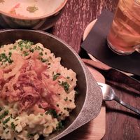 Keesspatzn und hausgemachter Ingwer-Gewürztee at Bodhi in Munich