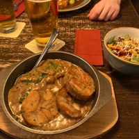Tempeh Rouladen und Lupinen-Waldpilzragout  at Bodhi in Munich