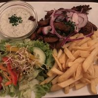 Gyro plate nom nom nom at Bodhi in Munich