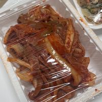 Kimchi vegano  at Toigangjeong - 토이강정 in Seoul