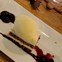 New Year's Eve dinner: pants cotta cake with pear sorbet at conTenedor in Sevilla