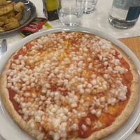 Pizza margherita  at Fior Di Pizza Di Romano in Arese