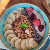 bwrdy smoothie bowl at Kiri Kopi in Ella