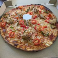 Heura vegetable at Pizzería Carlos - Avenida de Europa in Madrid