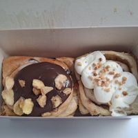 Carrot cake und Bananenkuchen at Cinnamood  in Augsburg