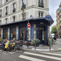 Entrance  at Le Pont Traversé Paris 6 in Paris