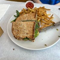 greenie meanie (veganized) at Handlebar in Chicago