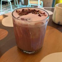 Un latte de rosas, betabel, vainilla, etc buenisimo   at Café Libertad in Mexico City