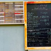 Menu (includes vegetarian/vegan dishes and options) at Hello Saigon in Lisbon