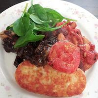 Vegan big brekky 'for the light weight' at the Pearfect Pantry - part of the weekend menu. Vegan rosemary sausages, caramelised onion jam, hashbrowns, toast, tomato, spinach and beans. Also comes in a larger portion size. at The Pearfect Pantry in Osbourne Park