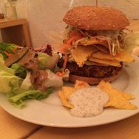 Specialburger Laura Miller - homemade quinoa-sweet potato patty, tortilla chips, zucchini anitpasti and herb yoghurt sauce at Let It Be in Berlin