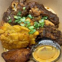 Jerk wangz with plantain fries at Vegan On The Island - Pop up in Longwood